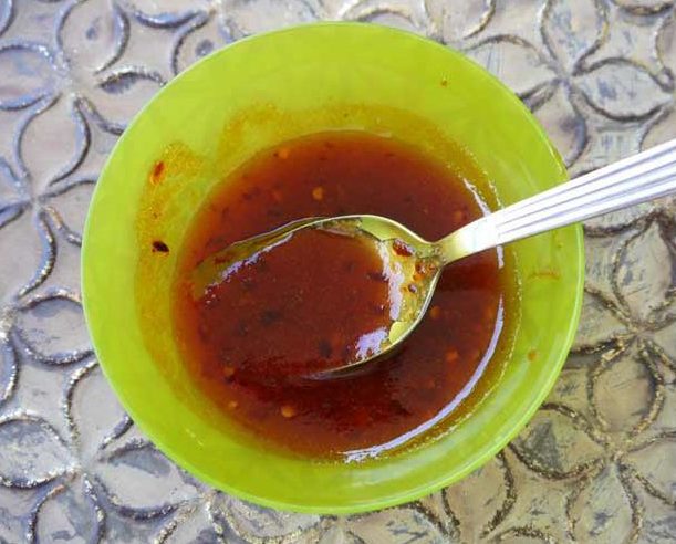 Paleo-Sweet-and-Spicy-Dipping-Sauce