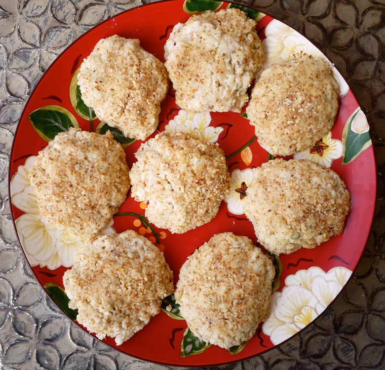 Crispy-Lemon-Thyme-Fish-Cakes-paleo-2