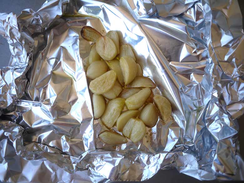 Rosemary Garlic Loaf (paleo, GF)Rosemary Garlic Loaf (paleo, GF)