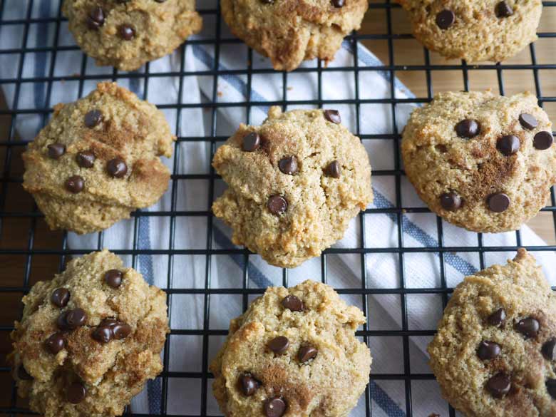 Chocolate Chip Cinnamon Cookies (paleo, GF) | Perchance to Cook, www.perchancetocook.com