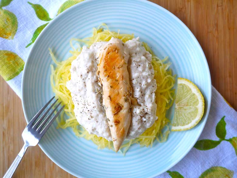 Lemon Alfredo Spaghetti Squash (paleo, GF, dairy-free) | Perchance to Cook, www.perchancetocook.com