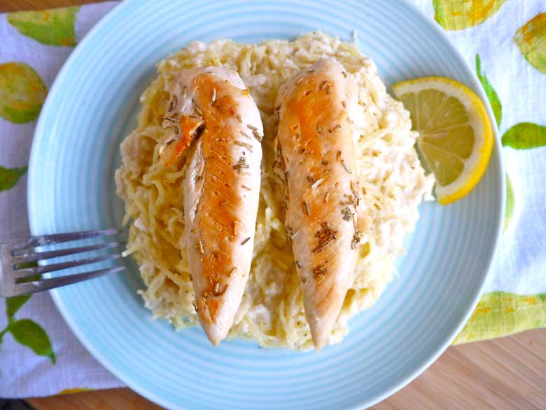Lemon Alfredo Spaghetti Squash (paleo, GF, dairy-free) | Perchance to Cook, www.perchancetocook.com