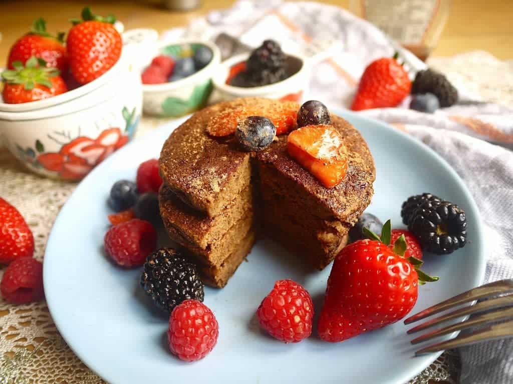 Treat your taste buds and your body to these Chocolatey Cocoa Paleo Pancakes (GF) | Perchance to Cook, www.perchancetocook.com