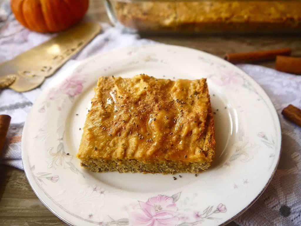 Paleo Pumpkin Chia Banana Bread (GF)- a healthy and flavorful Fall banana bread |Perchance to Cook, www.perchancetocook.com